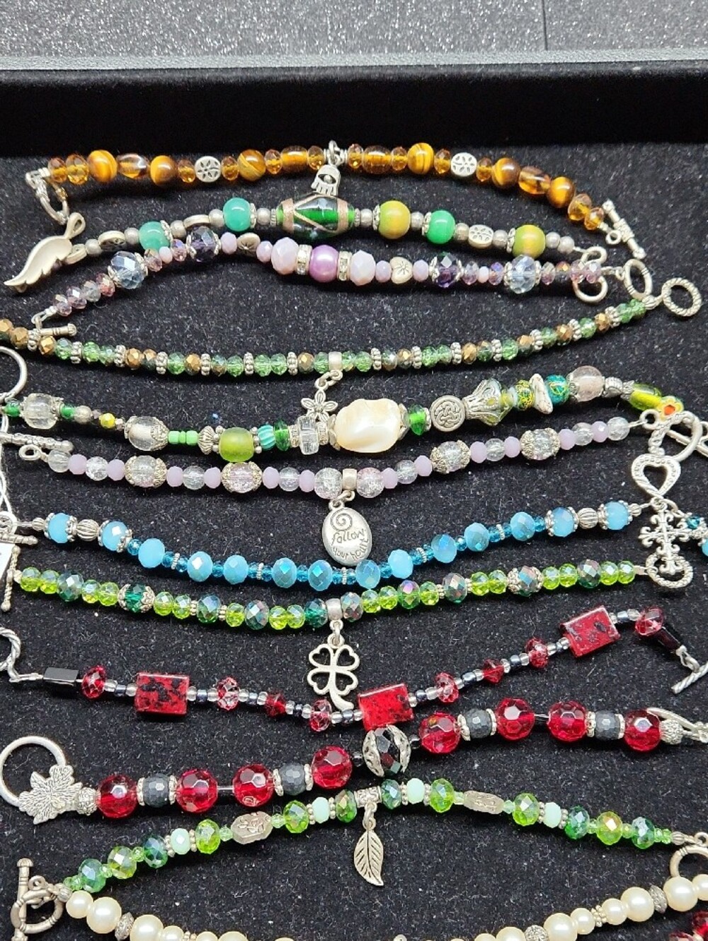 Multicolor Beaded Women's Bracelet Set - Elegant Gem and Pearl Accents - Picture 2 of 9